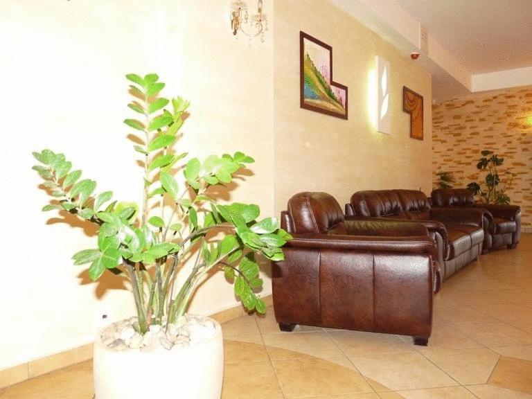 Zajazd Sokol Hotel Nienadowka Bagian luar foto